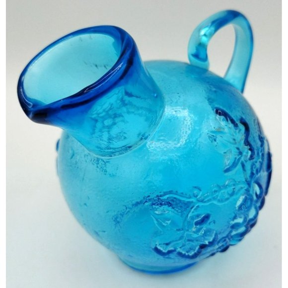 Vintage Glass Pitcher Kanawha Blue Grape Leaf Design, Charming Piece 4 Inch - Picture 3 of 12